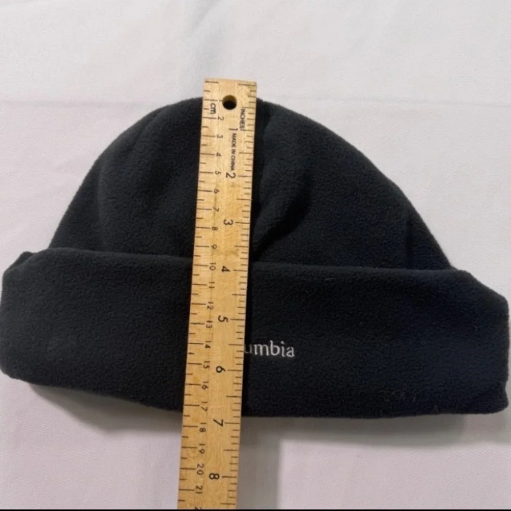Columbia Youth L/XL Fleece Beanie Hat Bundle Pink and Black winter cozy